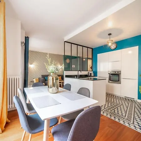 L'etoile Annecienne - 3 80 Square Meter - Terrace Apartment *